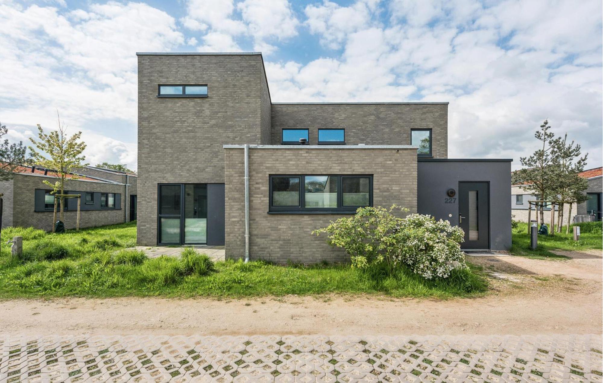 Nice Home In Lembruch-Duemmer See With Sauna Exterior photo